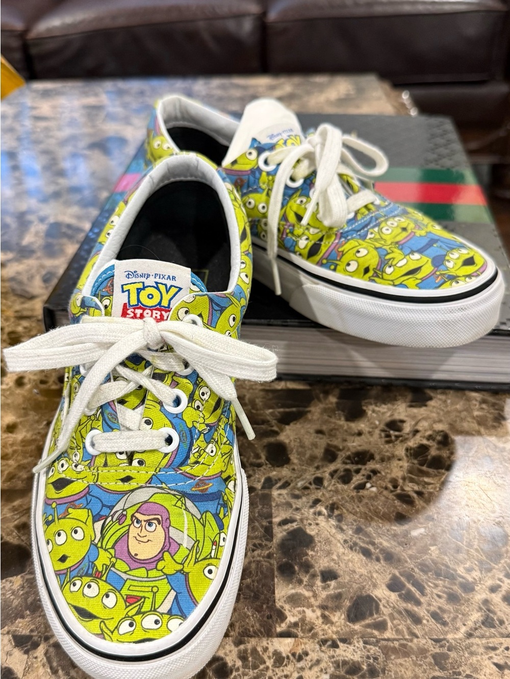 ‼️RARE‼️VansXDisney Pixar TOY STORY Aliens Glow-In-The-Dark Sneakers W 5.5, M 4 - Picture 12 of 13